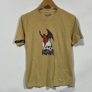 Welcome skateboarding Men's Graphic Skull & Demon Short-Sleeve Tee - Tan